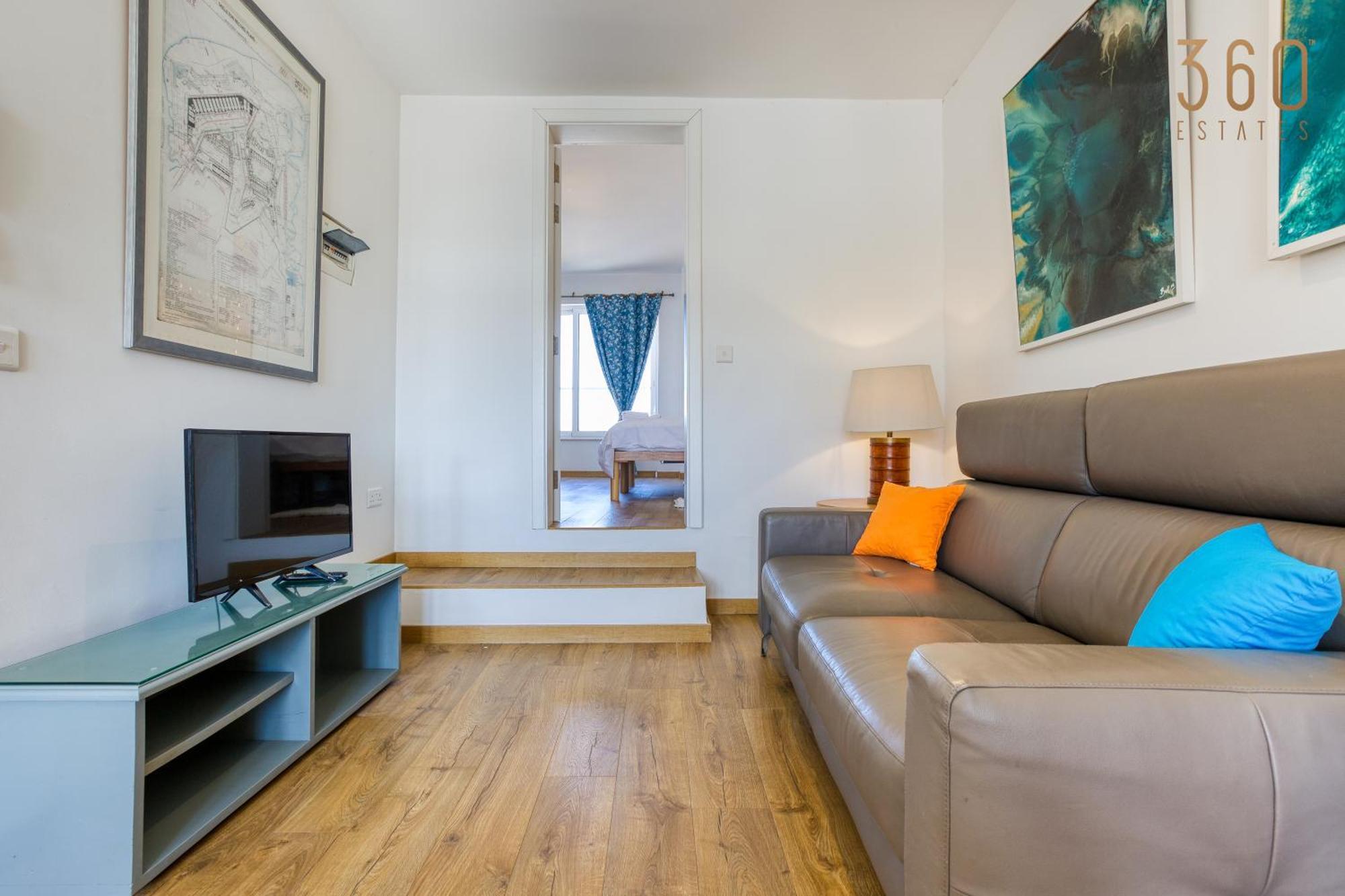 Charming Home With Sea Views & Maltese Balcony By 360 Estates فاليتا المظهر الخارجي الصورة