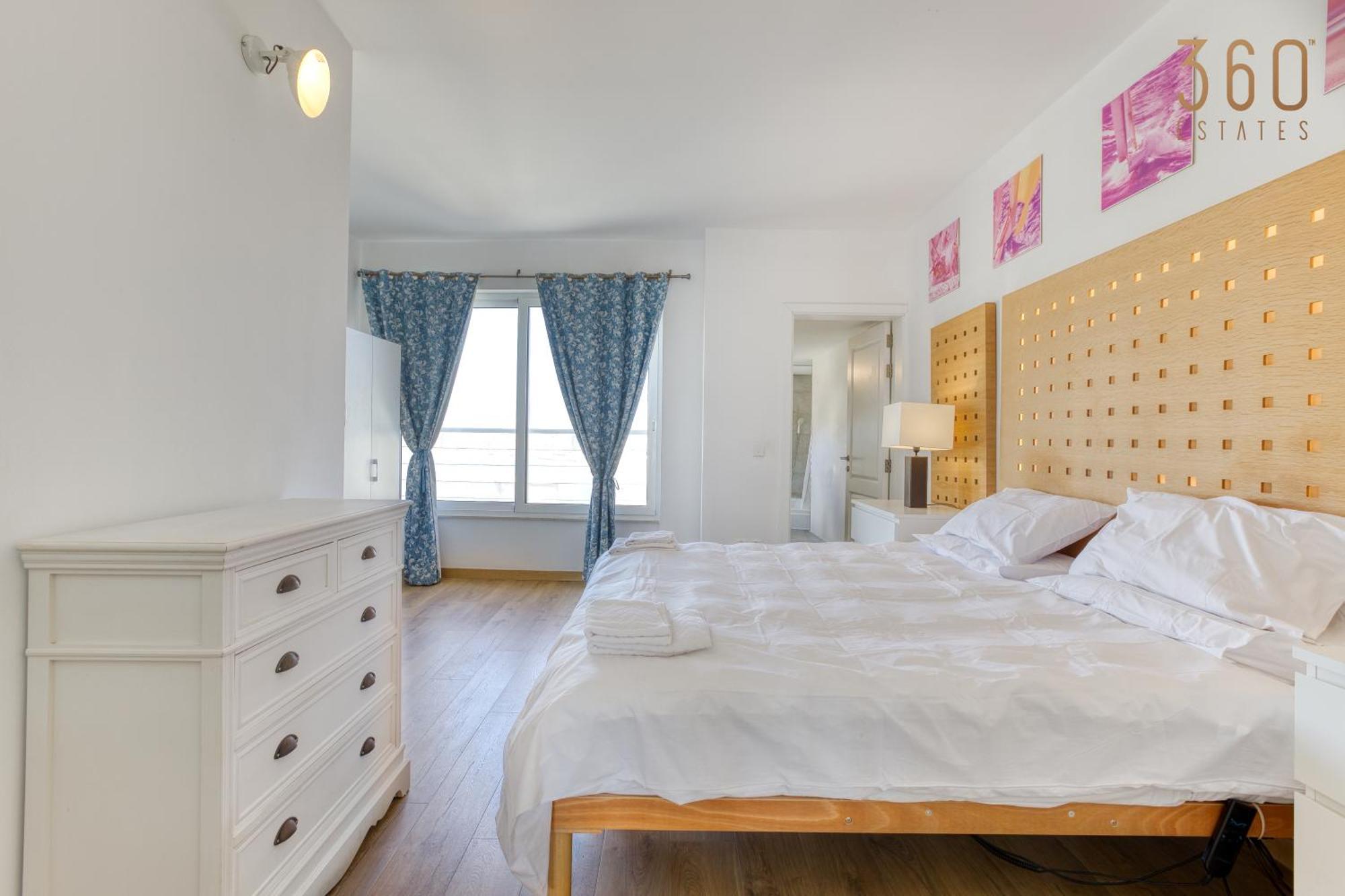 Charming Home With Sea Views & Maltese Balcony By 360 Estates فاليتا المظهر الخارجي الصورة